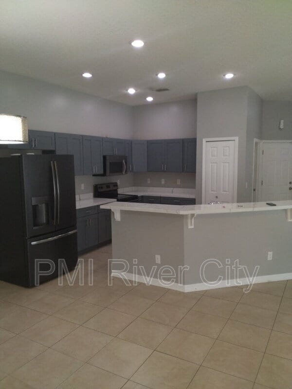 Photo - 818 Filmore Ln