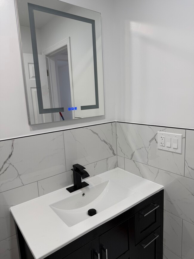 Photo - 10 Columbus Ave Unit 2nd floor