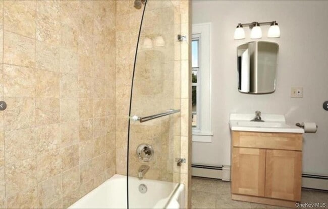 Photo - 298 S Middletown Rd