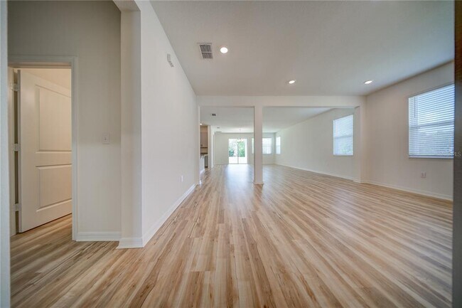 Photo - 16300 Winding Preserve Cir