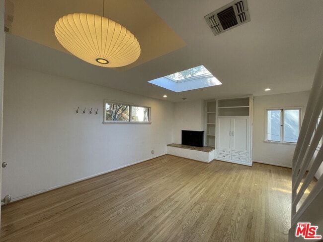 Photo - 6216 Temple Hill Dr