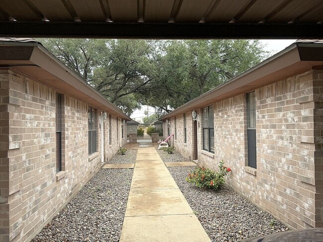 Photo - 716 Mynah Ave Unit 1