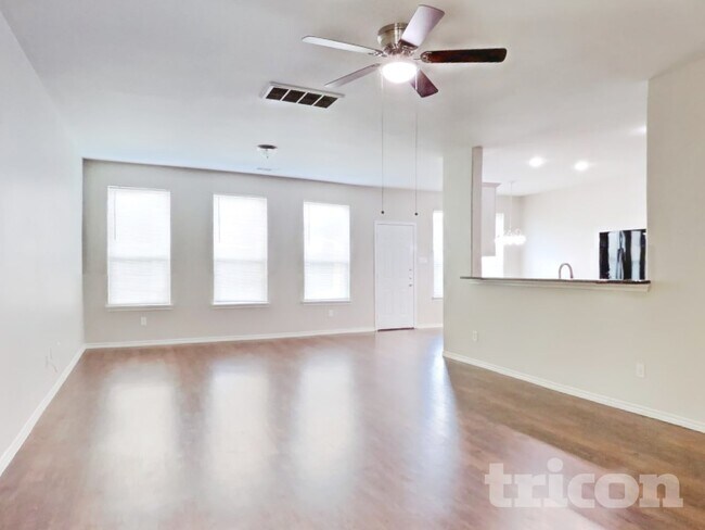 Photo - 1411 Seagler Pond Ln