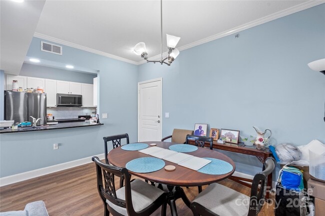 Photo - 1315 East Blvd Unit 509