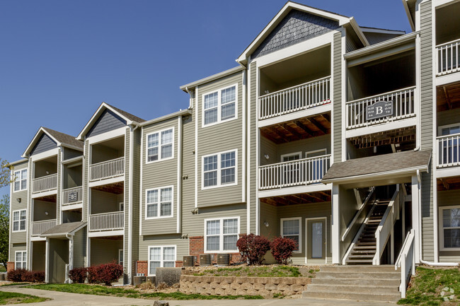 Photo - Chase Court Apartments