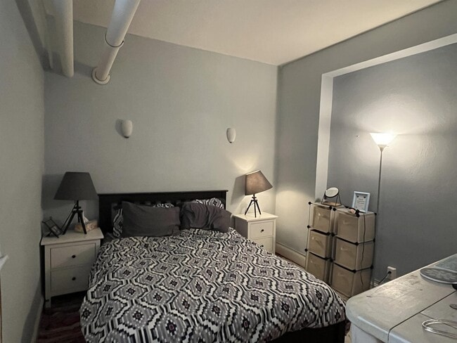 Photo - 1666 Commonwealth Avenue