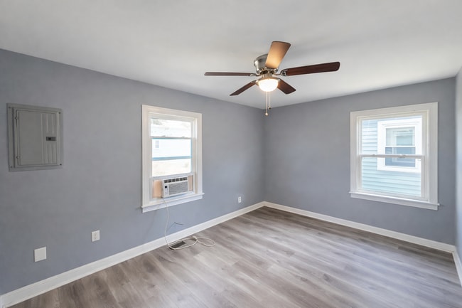 Photo - 40214 one bedroom apartment available!