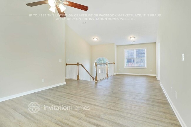 Photo - 105 Valley View Dr