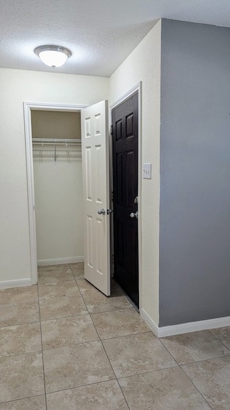 Photo - 16310 Cole Bridge Ln
