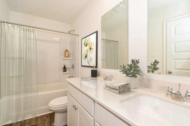 Photo - 48 Striker Rd