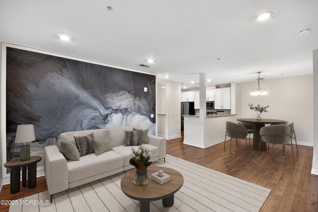 Photo - 626 Marion Ln