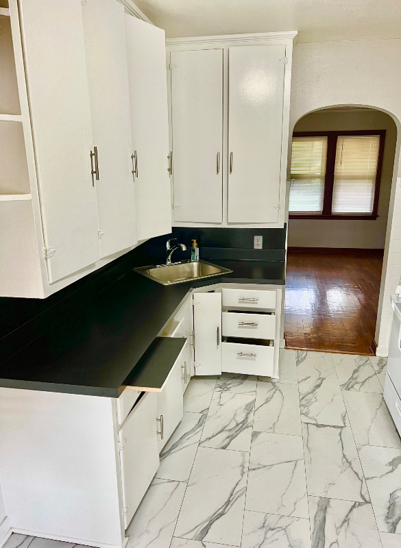 Photo - 1223 Army Post Rd