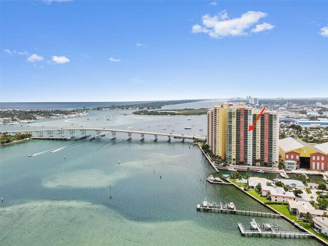 Photo - 2650 Lake Shore Dr Unit 1704