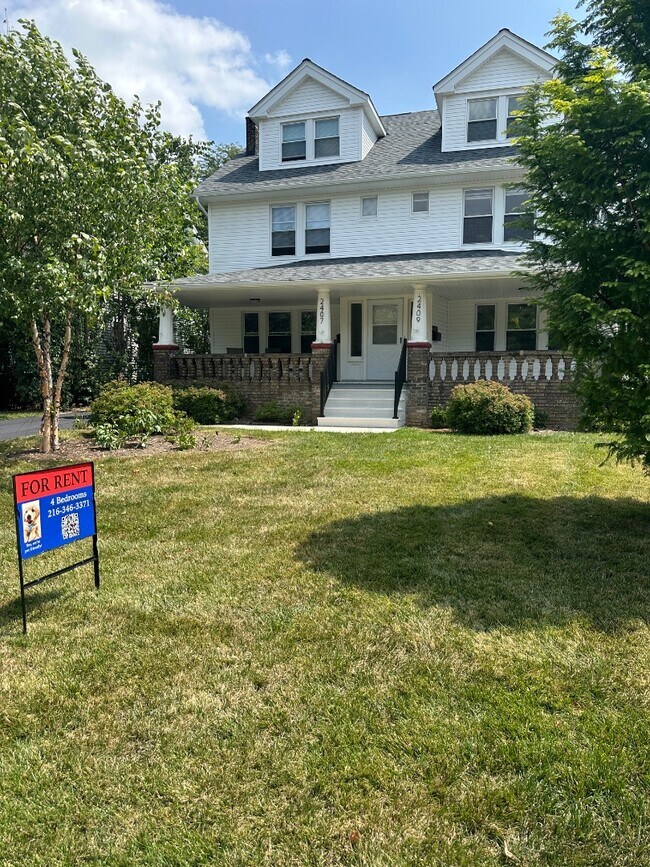 Photo - 2407 Woodmere Dr