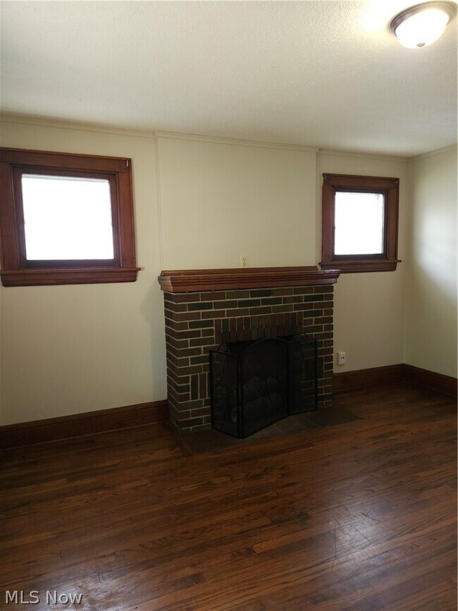 Photo - 578 Plum Ave