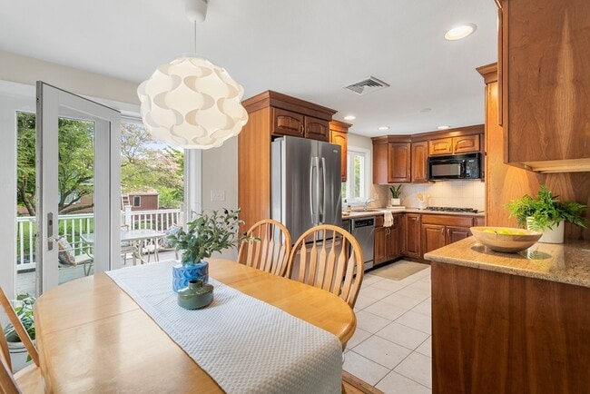 Photo - 41 Rublee St