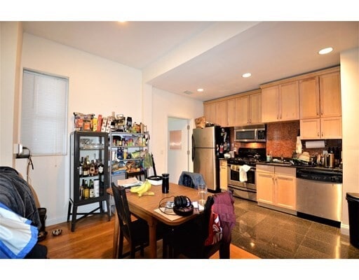Photo - 1695 Beacon St Unit 1