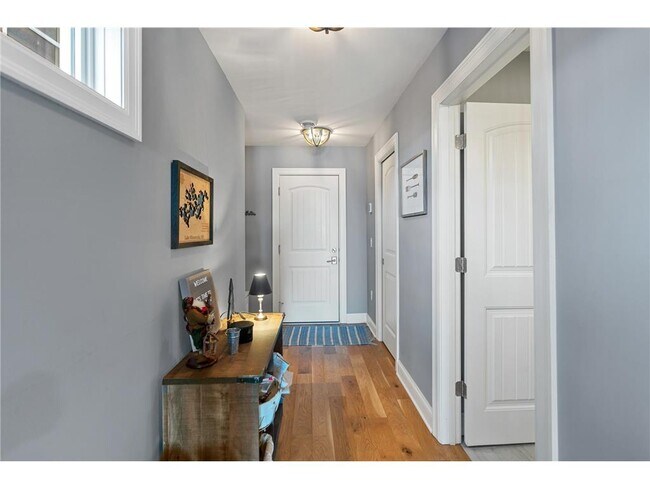 Photo - 4018 Sunset Dr