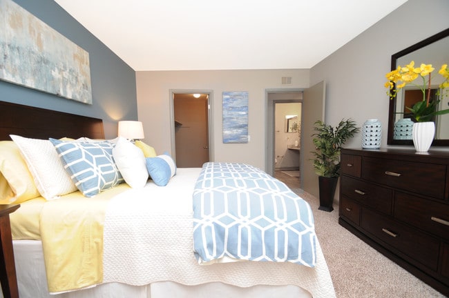 Cabana Apartments