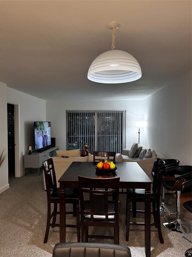 Photo - 1075 Riverside Dr Unit 306