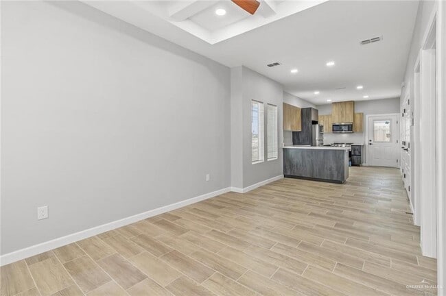 102 Yosemite Dr Unidad 2