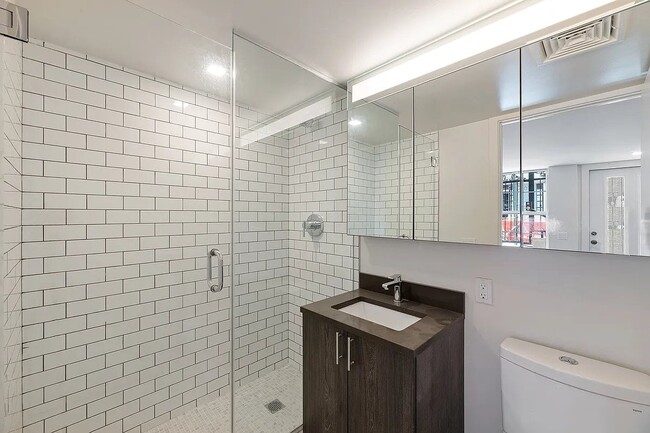 Photo - 163 Ludlow St Unit GG