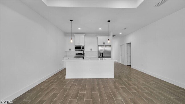 330 Gordon Ave S