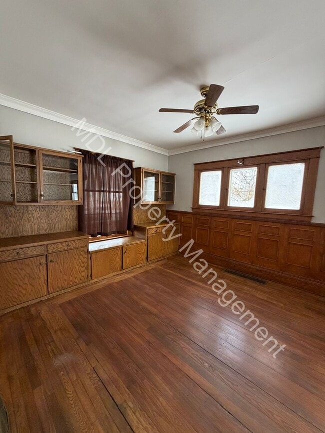 Photo - 3 bedroom 1.5 Bath Home