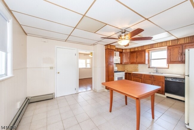 Photo - 18 Pulaski St