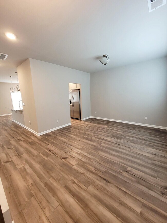 Photo - 1028 Summer Duck Loop Rd