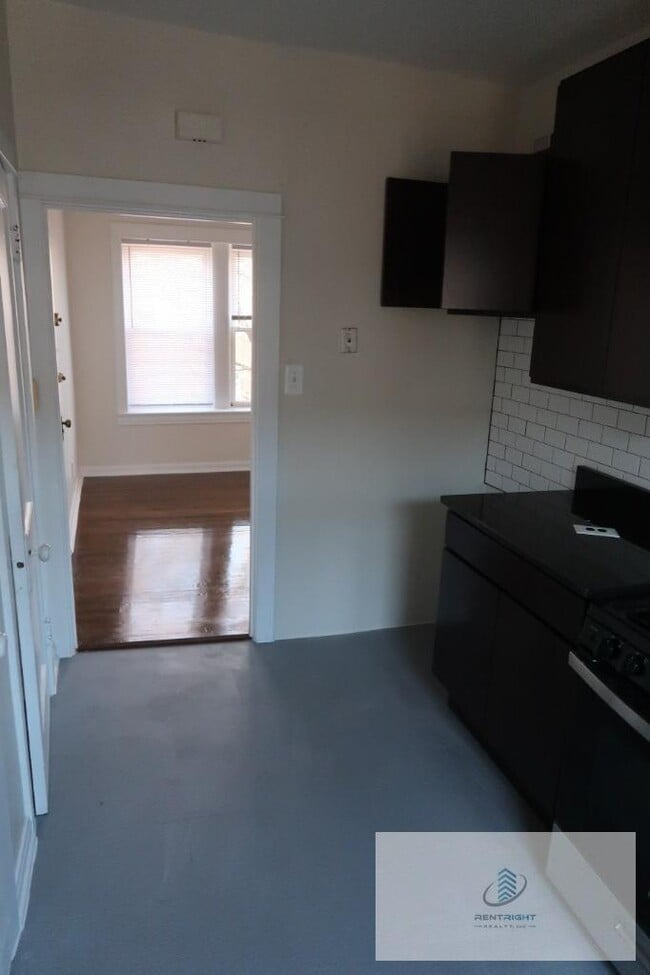 Photo - 4235 N Lamon Ave Unit 4245 - 3N