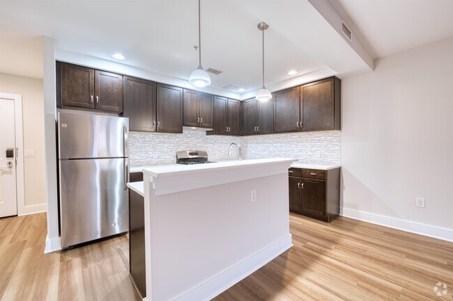 Building Photo - 1040 John F. Kennedy Blvd Unit 501 Rental
