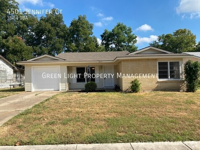 Building Photo - 4501 Jennifer Ct Rental