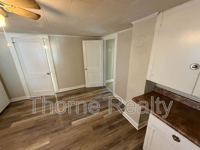 Photo - 2066 Tyson Loop Rd