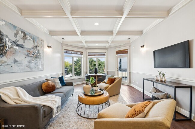 Photo - 1890 N Milwaukee Ave