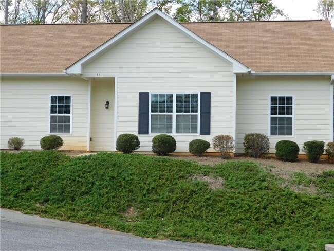 Building Photo - 40 Lora Ln Rental