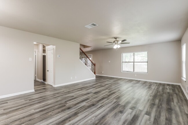 Photo - 8151 Cheryl Meadow Dr
