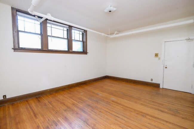 Photo - Pleasant Ave Apartments | 3521