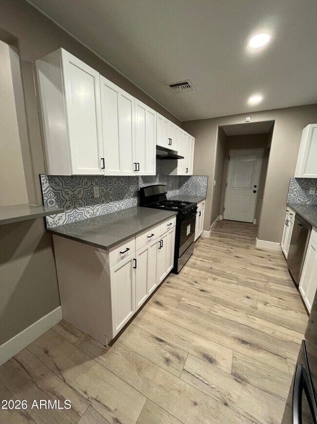 Photo - 1002 S Roosevelt St