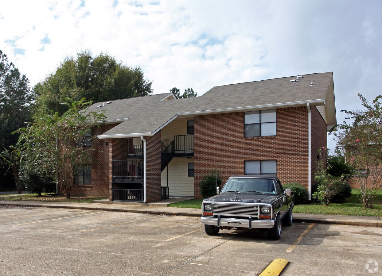 Photo - Escatawpa Meadows Apartments