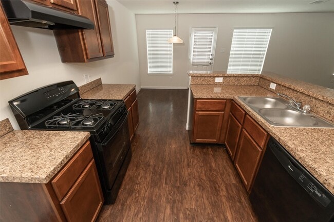 Building Photo - 21219 Grand Field Ct