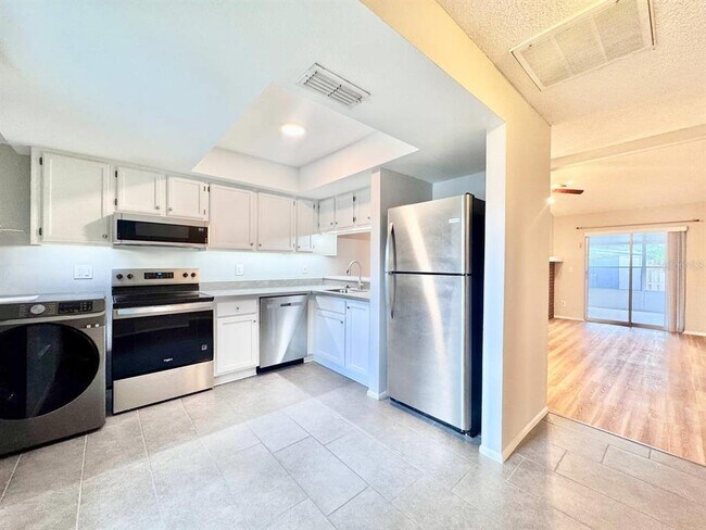 Photo - 5124 Gainesville Dr