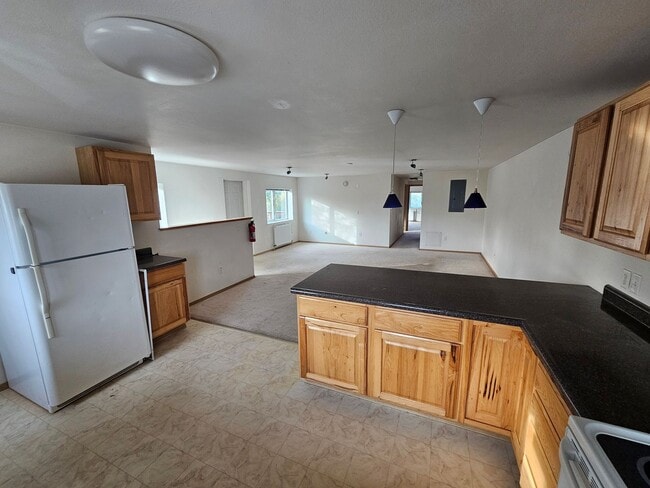 Photo - 1050 Deere St Unit 1050 Apartment