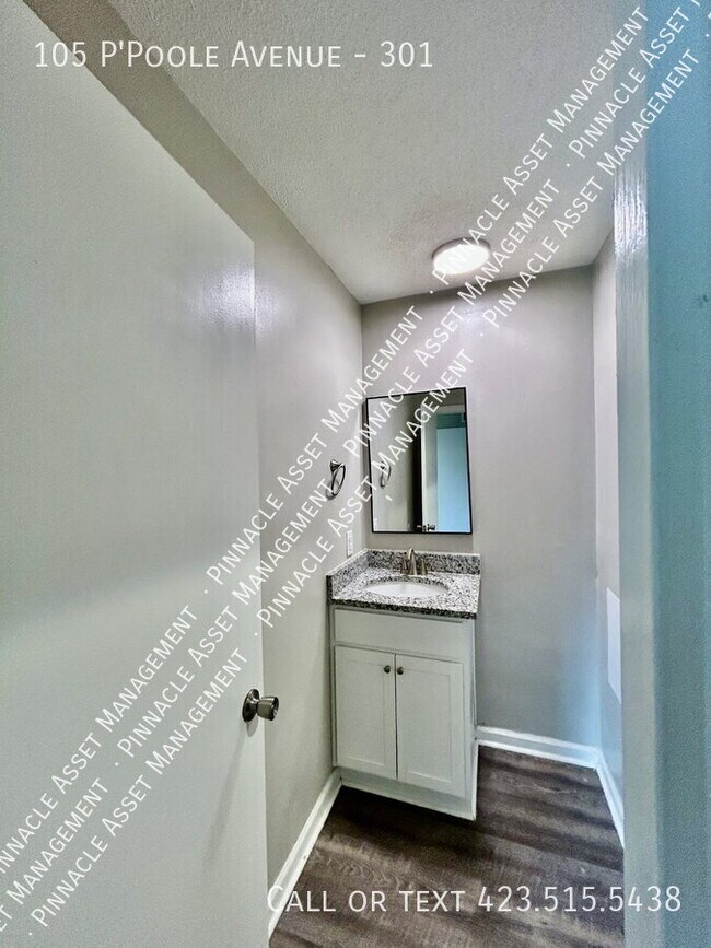 Photo - 105 P'Poole Ave Unit 301