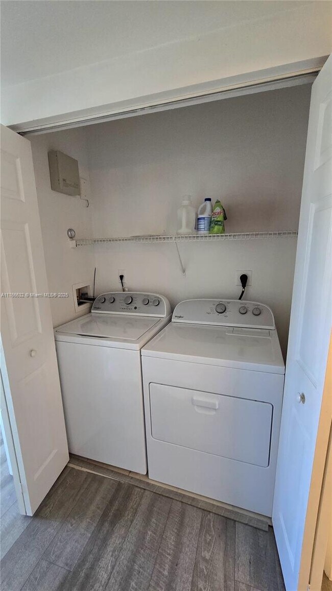 Photo - 2200 E Preserve Way