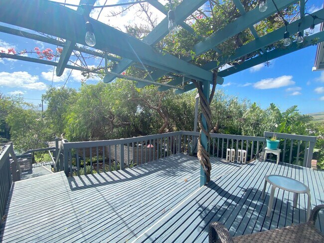 Photo - Charming Vintage 3-Bedroom, 1-Bath Home in Waimea