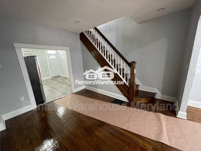 Photo - 2125 Cliftwood Ave