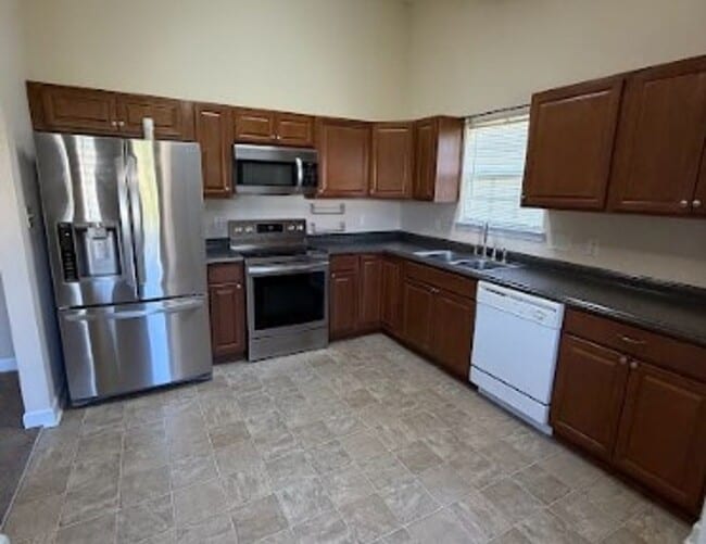 2420 Damascus Dr