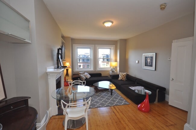 Photo - 216 Newbury St