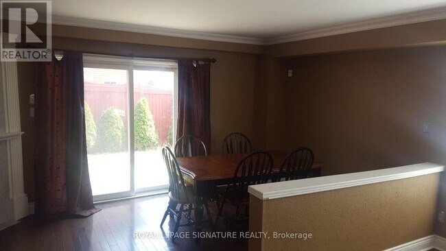 Photo - 5456 Tree Crest Ct